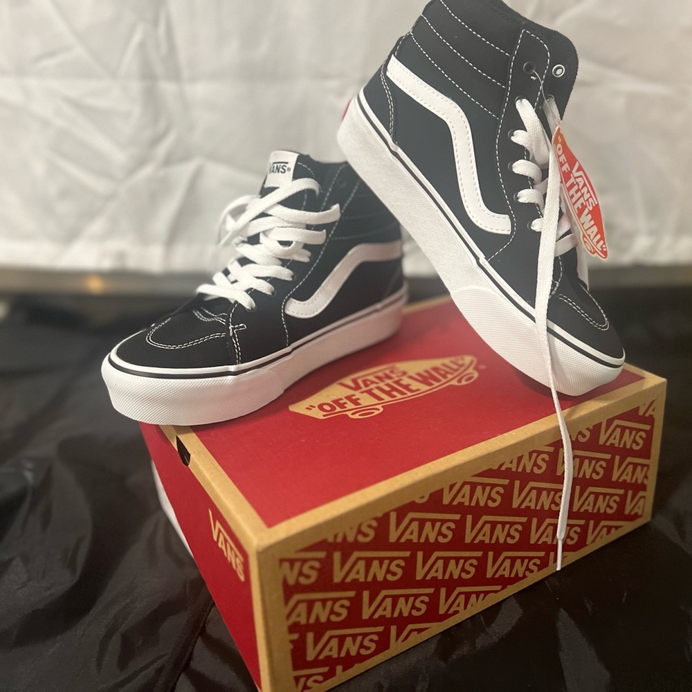 Vans black high top sneaker shoe size 3